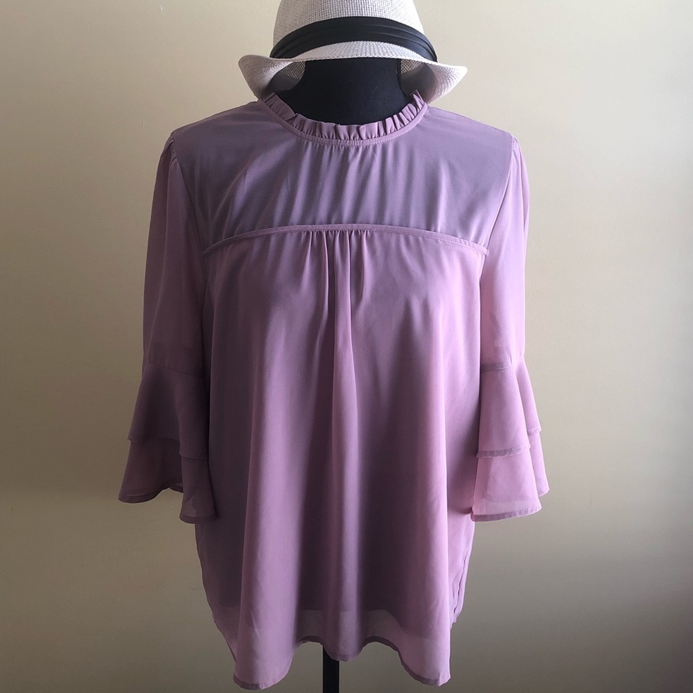 Trendy blouse